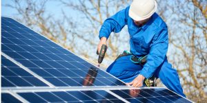 Installation Maintenance Panneaux Solaires Photovoltaïques à Lalinde